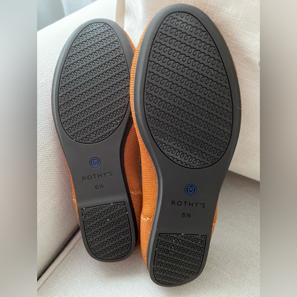 EUC Rothy’s 6.5 in Fawn - Picture 2 of 3